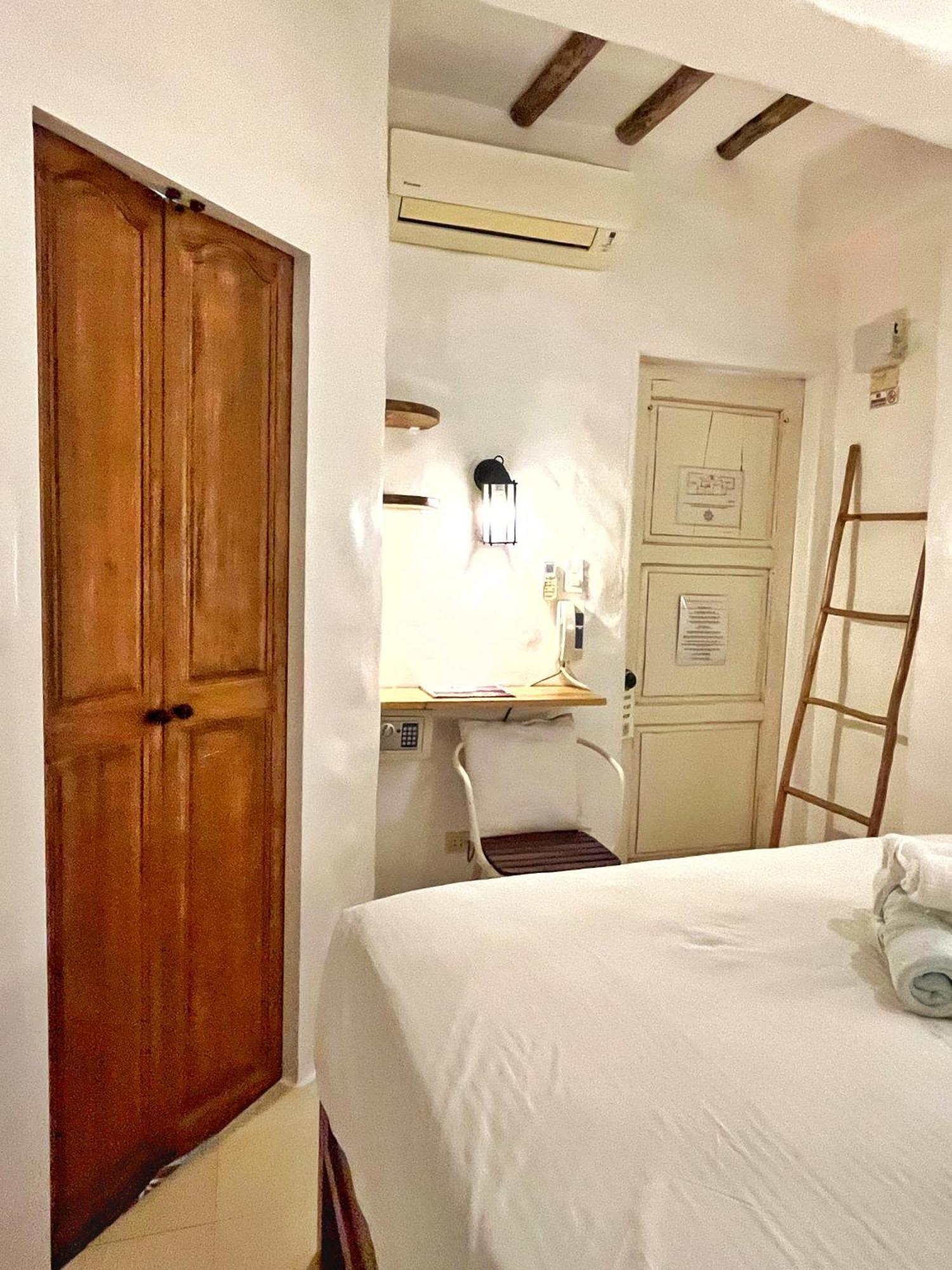 Lugar Bonito Hotel Balabag  Zewnętrze zdjęcie