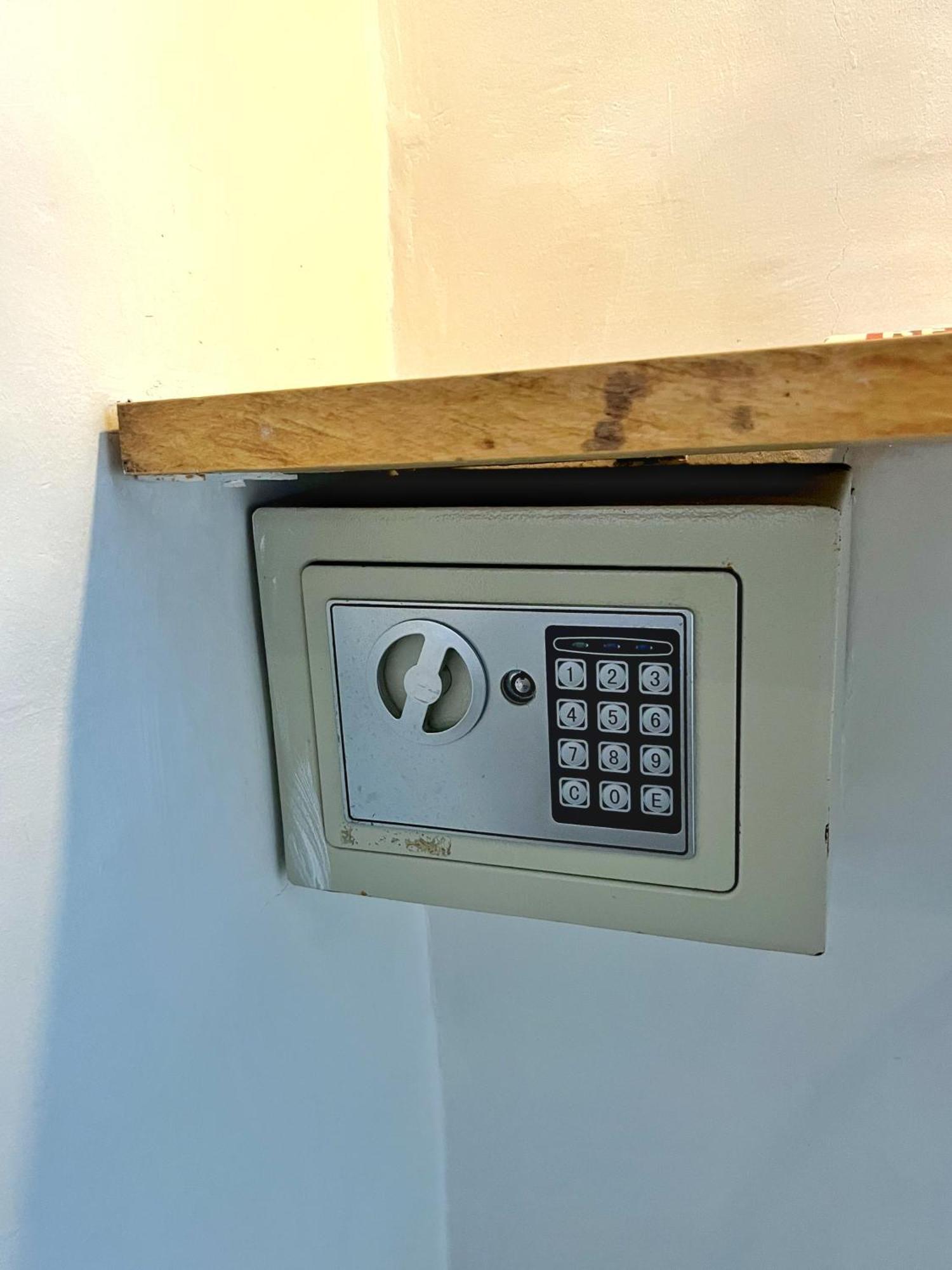 Lugar Bonito Hotel Balabag  Zewnętrze zdjęcie