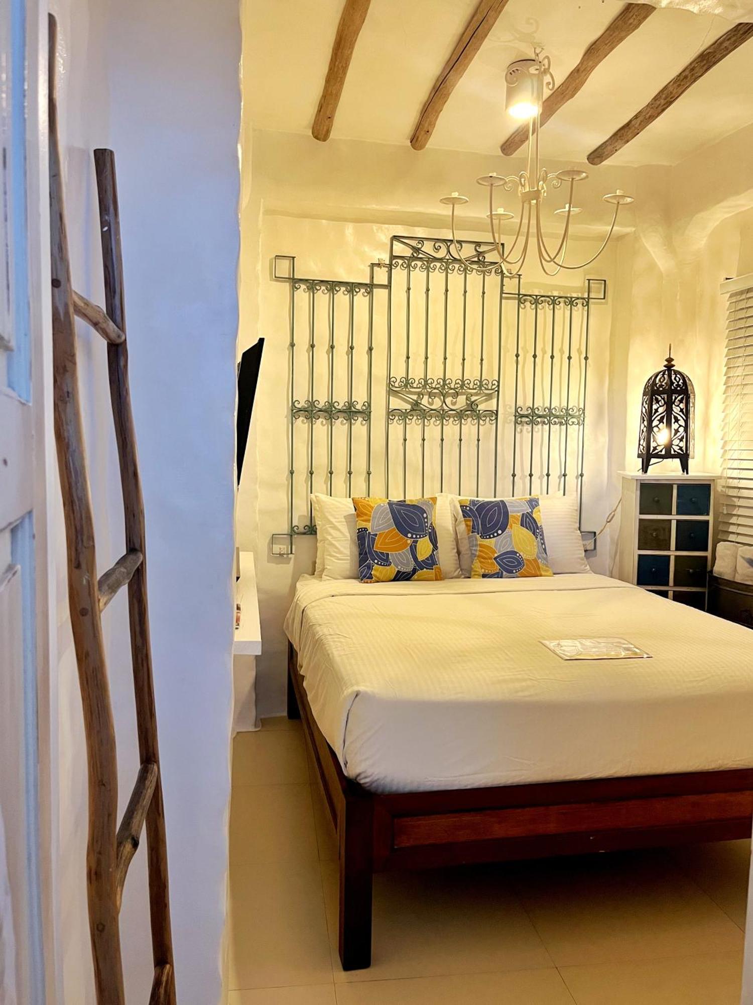 Lugar Bonito Hotel Balabag  Zewnętrze zdjęcie