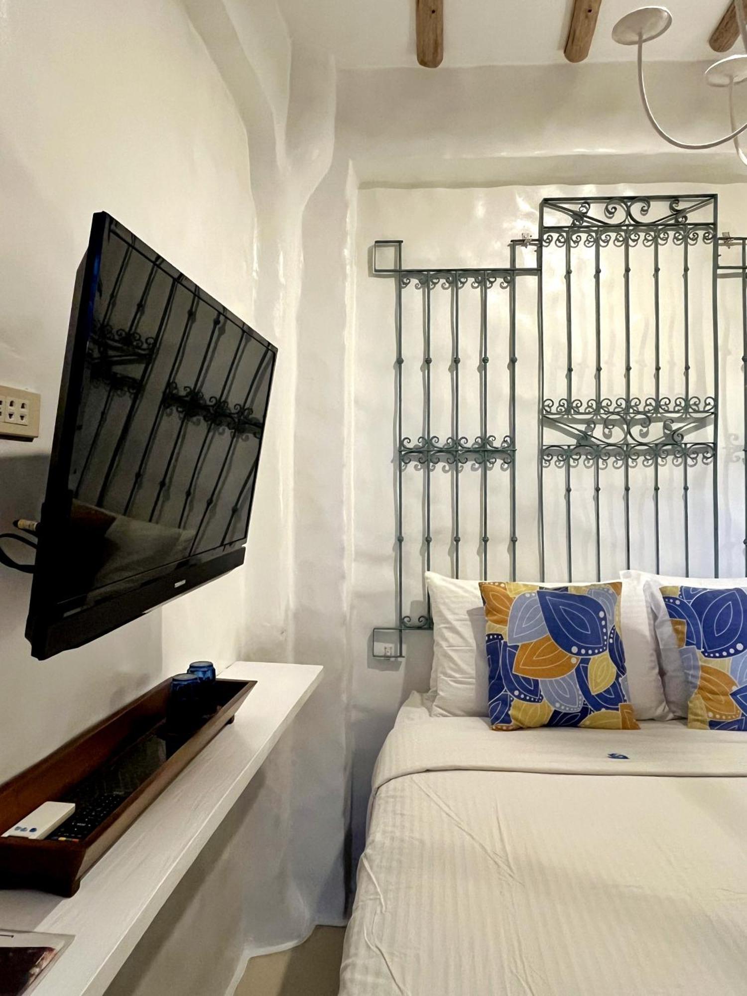 Lugar Bonito Hotel Balabag  Zewnętrze zdjęcie
